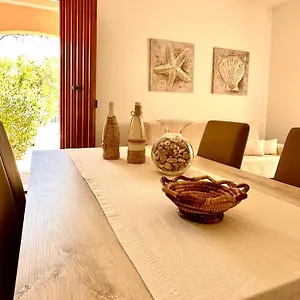 Sea Rocks House , Olbia Italien