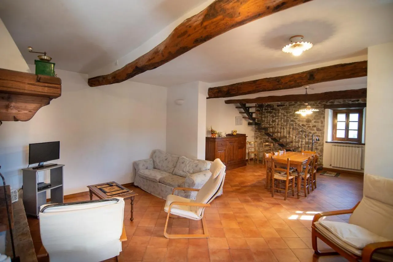Farm stay Agriturismo Il Corniolo Castiglione di Garfagnana