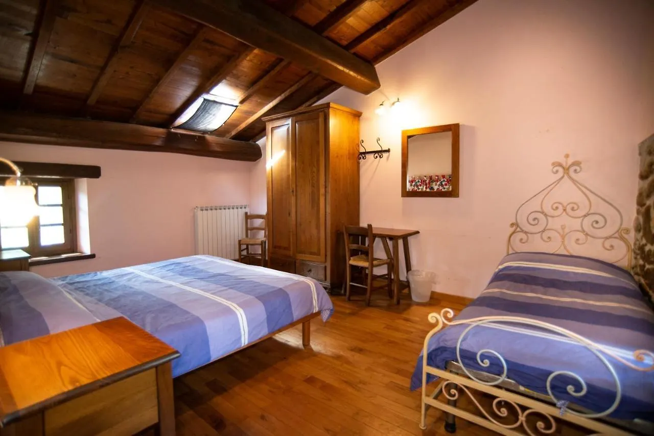 Farm stay Agriturismo Il Corniolo Castiglione di Garfagnana